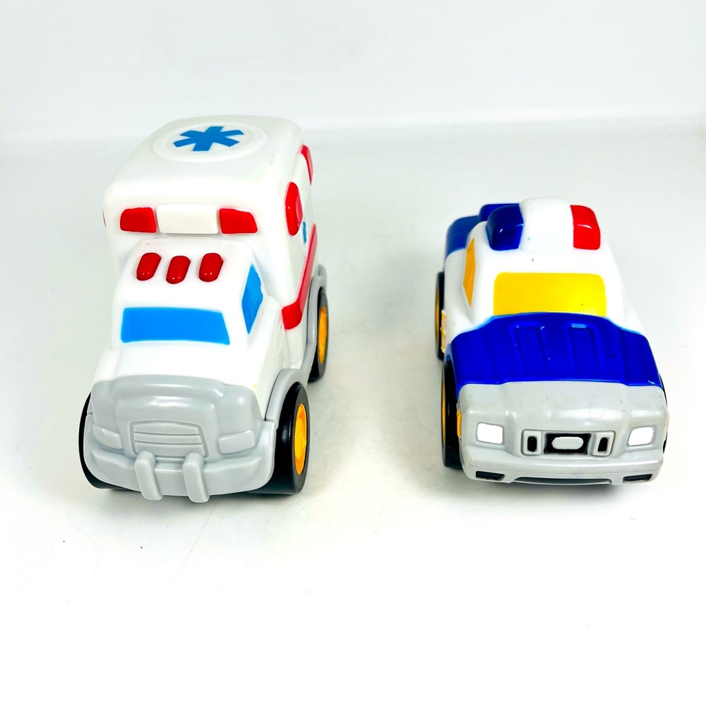 Little Tikes Big Adventures Rescue Vehicles Police Car And Ambulance Toy Lot